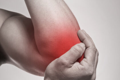 coude - tennis elbow - tendinite - Alexandre Hryb - etiopathe Cogolin - Saint Tropez - Sainte Maxime - Le Lavandou - La Londe